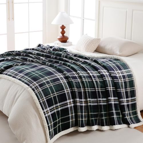 PU MEI Sherpa Fleece Throw Blanket 80" x 90" Reversible Plush Fluffy Large Big Blanket Lattice Flannel Blankets for All Season Use,Dark Green Check - Image 2