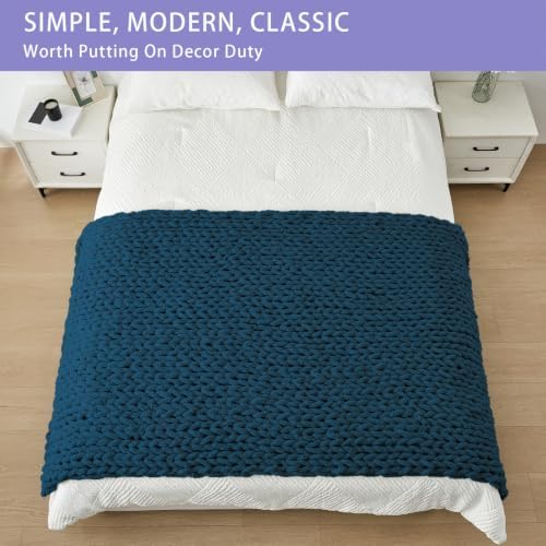Bigacogo Chunky Knit Throw Blanket for Couch, 40x80 inches, Deep Sea Blue - Image 3