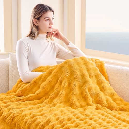 NEWCOSPLAY 3D Bubble Flannel Throw Blanket for Couch Yellow, 50"×60" - Image 3