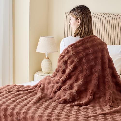NEWCOSPLAY 3D Bubble Flannel Throw Blanket for Couch Coffee, 50"×60" - Image 4