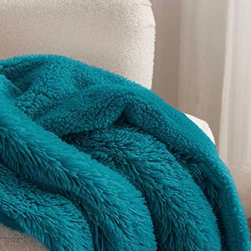 Bedsure Faux Fur Fluffy Fleece Sherpa Blanket Couch Throw Teal 50"x60" - Image 4