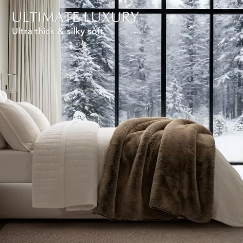 EVERGRACEHOME Faux Chinchilla Fur Throw Blanket, 50"x60", Brown Sable - Image 4