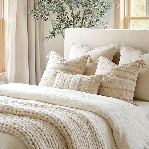 BlissBlush 20X20 Throw Pillow Cover, Cream Neutral Beige Square Decorative Cushion Cover, Boho Accent Pillowcase with Tufted Details and Tassels for Couch Sofa Living Room (Cover Only) - Image 5