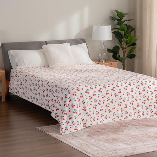 Berkshire Blanket-Classic Heavyweight Warm Soft Printed VelvetLoft® Plush Blanket, King Size Soft Fuzzy Blanket for Couch Sofa Bed, Cherries Toss White, 90in x 108in - Image 4