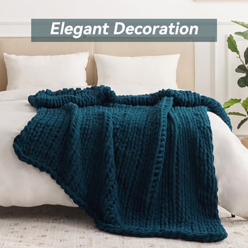 Negwoo Chunky Knit Throw Blanket, Knitted Throw Chenille Yarn, 40"*50" - Image 3