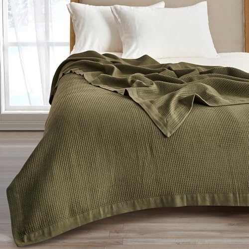 Great Bay Home 100% Cotton Blanket for Full/Queen Size Bed | Lightweight and Breathable Waffle Weave Blankets for Summer & Spring | Versatile, Layering Dark Green Bed Blanket, Olive, 90x90 inches by GreatBayHome