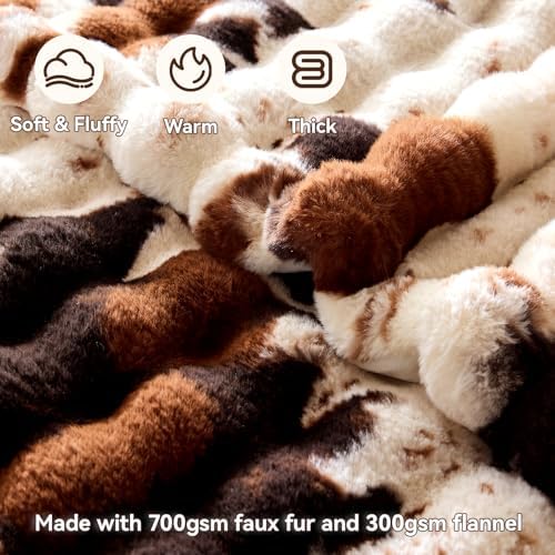 Anysay Faux Fur Throw Blanket, 1000GSM Fluffy Soft Bubble Blanket 80''*90'' - Image 2