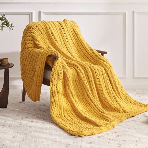Negwoo Chunky Knit Throw Blanket, Knitted Throw Chenille Yarn, 40"*50" - Image 2