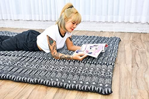 Leewadee - Foldable Floor Mattress - Japanese Roll Up Futon -Trifold Tatami Mat- Guest Floor Bed - Camping Mattress - Thai Massage Mat, Kapok Filled, 75 x 57 inches, Black - Image 5