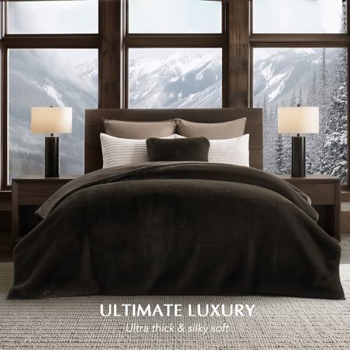 EVERGRACEHOME Faux Chinchilla Fur Throw Blanket, 72"x90", Espresso Mink - Image 4