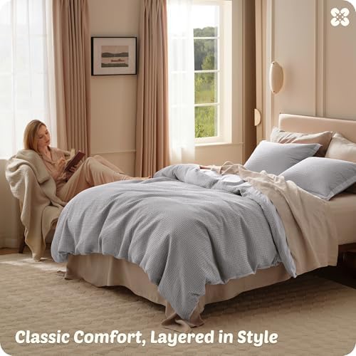 Bedsure PureWoven 100% Cotton Waffle Weave Duvet Cover Set, 3 Pieces, Grey - Image 6