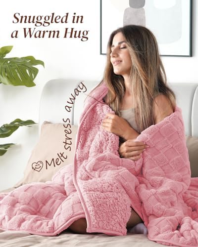 Kivik 15lbs Weighted Blanket for Adults, Checkered Fleece & Sherpa, 60"x80" - Image 3