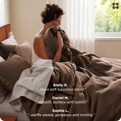 Bedsure PureWoven 3 Pieces 100% Cotton Waffle Weave Duvet Cover Set, Brown - Image 6