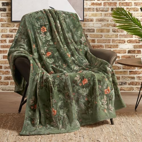 Lucky Brand Wildflower Green Floral 50"x70" Cozy Plush Blanket - Premium Microfiber Throw for Luxurious Comfort and Style - Image 3