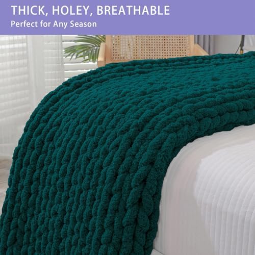 Bigacogo Chunky Knit Throw Blanket for Couch, 40x40 inches, Dark Green - Image 4