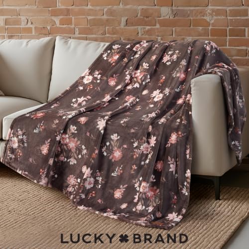 Lucky Brand Nina Floral Cocoa Plush Throw, Fondue Fudge, 50 x 70 in - Image 4