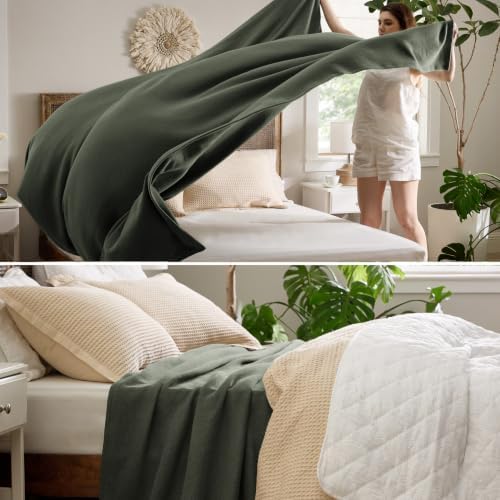 Bedsure 100% Cotton Blanket, Herringbone Weave, King, Green - Image 4