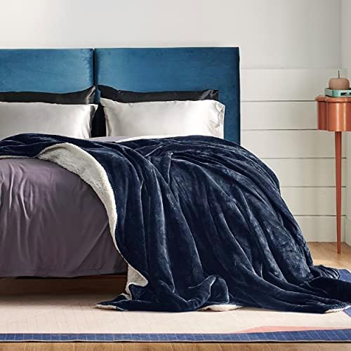 Bedsure GentleSoft Sherpa Fleece Blanket Queen Size for Bed, Non-Heated, Thick and Warm Throw for Women and Men, Soft Fuzzy Plush Weight Queen Blanket for Winter, Navy, 90x90 Inches - Image 3