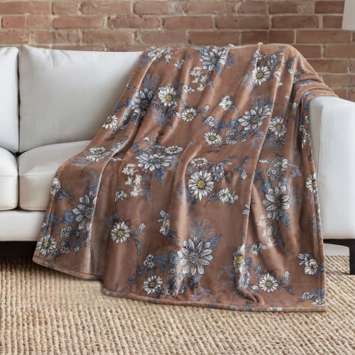 Lucky Brand Daisy Mae Cocoa Plush Throw, Raw Umber, 50 x 70 in by LuckyBrand