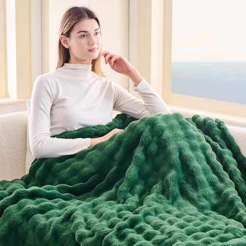 NEWCOSPLAY 3D Bubble Flannel Throw Blanket for Couch Dark Green, 60"×80" - Image 3
