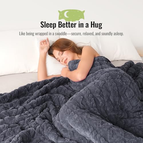 Uttermara Weighted Blanket for Adults Twin Size 15lbs 48x72 inches, Dual Sided Soft Jacquard Sherpa Weighted Blankets, Thick Heavy Blanket for Sleeping and Calming, Dark Grey - Image 3
