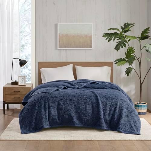Woolrich Burlington Berber Blanket Super Soft, Cozy Lightweight Cover with Luxurious Velvet Binding, Modern Trendy All Season Bedspread Bedding-Set, King: 108x90, Navy - Image 2