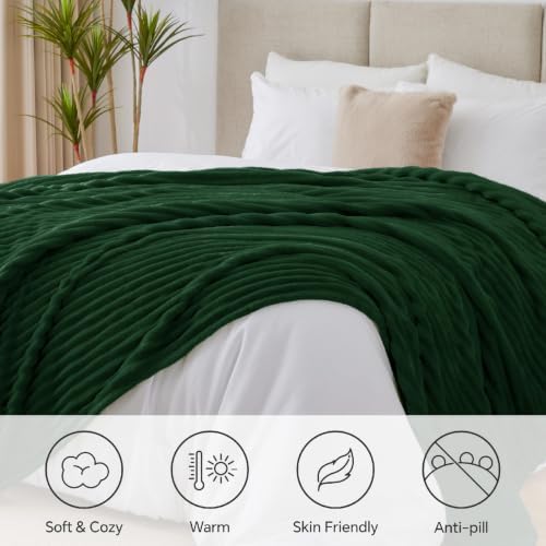 BEDELITE Ribbed Full Size Blanket for Bed, Forest Green, 84"x90" - Image 3
