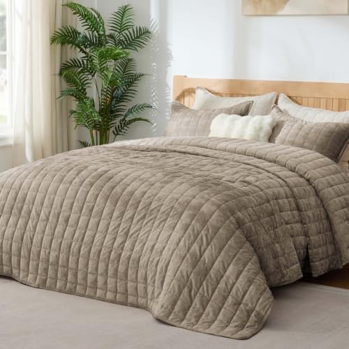 BEDELITE Velvet Quilt Set Queen Size, Luxury Velvet Comforter Bedding - Image 2