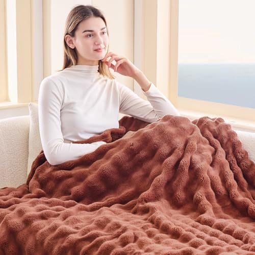 NEWCOSPLAY 3D Bubble Flannel Throw Blanket for Couch Coffee, 50"×60" - Image 3