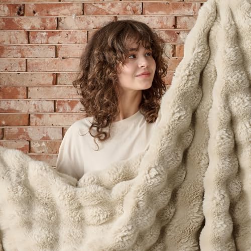 Lotus Karen Faux Fur Throw Blanket Linen - 800 GSM Bubble Rabbit Fluff Blanket for Couch Bed Sofa,Softest Fluffy Fuzzy Cozy Blanket,Thick Furry Plush Shaggy Warm Blankets for Women,90x90 Inches - Image 7