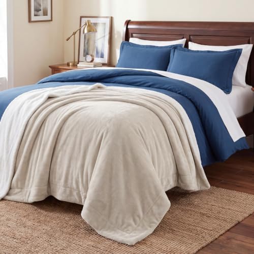 Bedsure GentleSoft Sherpa Fleece Blankets King Size for Bed, Non-Heated, Thick and Warm Throw for Women and Men, Soft Fuzzy Plush King Blanket for Winter, Beige, 108x90 Inches - Image 3