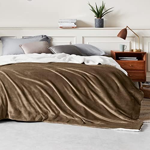Bedsure GentleSoft Sherpa Fleece Blankets King Size for Bed, Non-Heated, Thick and Warm Throw for Women and Men, Soft Fuzzy Plush King Blanket for Winter, Camel, 108x90 Inches - Image 3