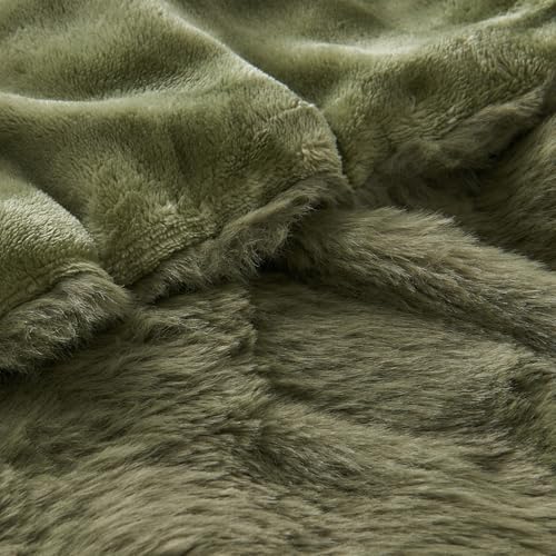 Lotus Karen Faux Fur Throw Blanket Dark Green - 800 GSM Bubble Rabbit Fluff Blanket for Couch Bed Sofa,Softest Fluffy Fuzzy Cozy Blanket,Thick Furry Plush Shaggy Warm Blankets for Women,90x90 Inches - Image 6