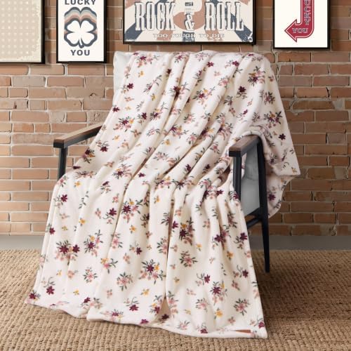 Lucky Brand Dannika Merlot Plush Throw, Ivory, 50 x 70 in - Image 3