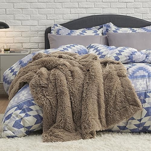 Bedsure Faux Fur Fluffy Fleece Sherpa Blanket Couch Throw Brown 50"x60" - Image 6