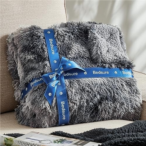 Bedsure Faux Fur Fluffy Fleece Sherpa Blanket Couch Throw Grey 50"x60" - Image 5