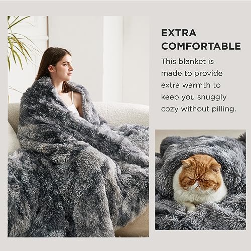 Bedsure Faux Fur Fluffy Sherpa Fleece Queen Bed Blanket Grey 90"x90" - Image 3
